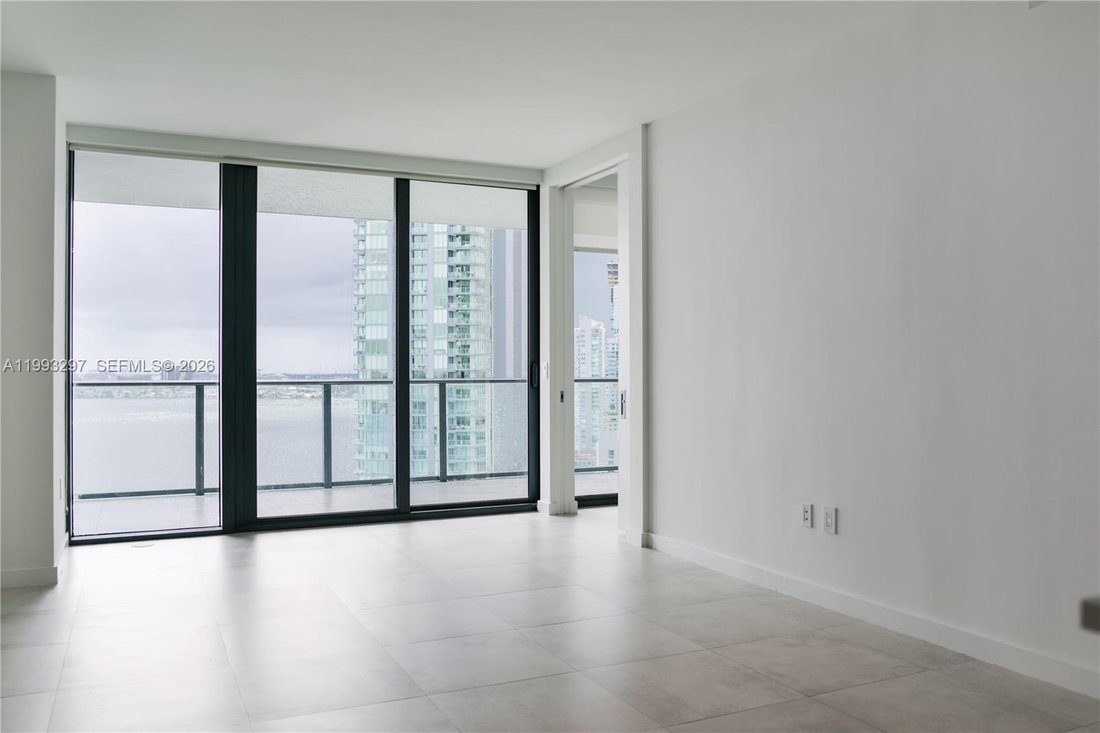 Condo in Miami, Florida, United States 3 - 17619340