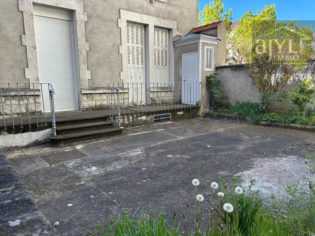 Villa in France et Rosieres, Vichy, France 4 - 17187513
