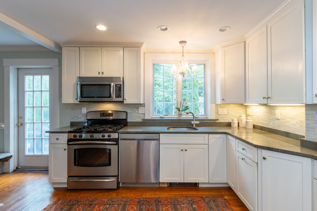 House in Wellesley, Massachusetts, United States 3 - 17619673