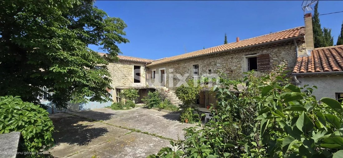Farm Ranch in Taulignan, Auvergne-Rhône-Alpes, France 1 - 17619552