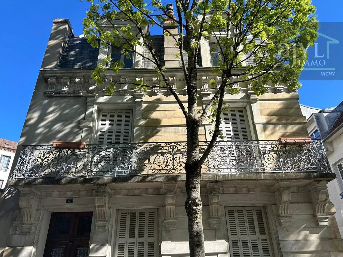 Villa in France et Rosieres, Vichy, France 2 - 17187513
