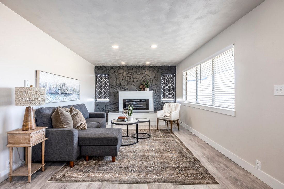 Endless On Nearly 1 5 Acres In En Riverton Utah Estados 1100xxs 