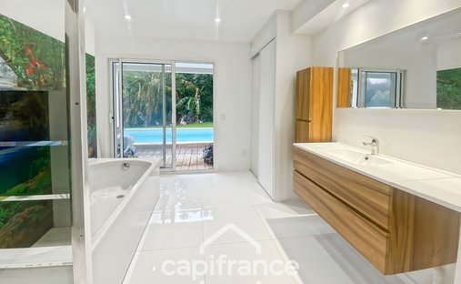House in Carqueiranne, Provence-Alpes-Côte d'Azur, France 1