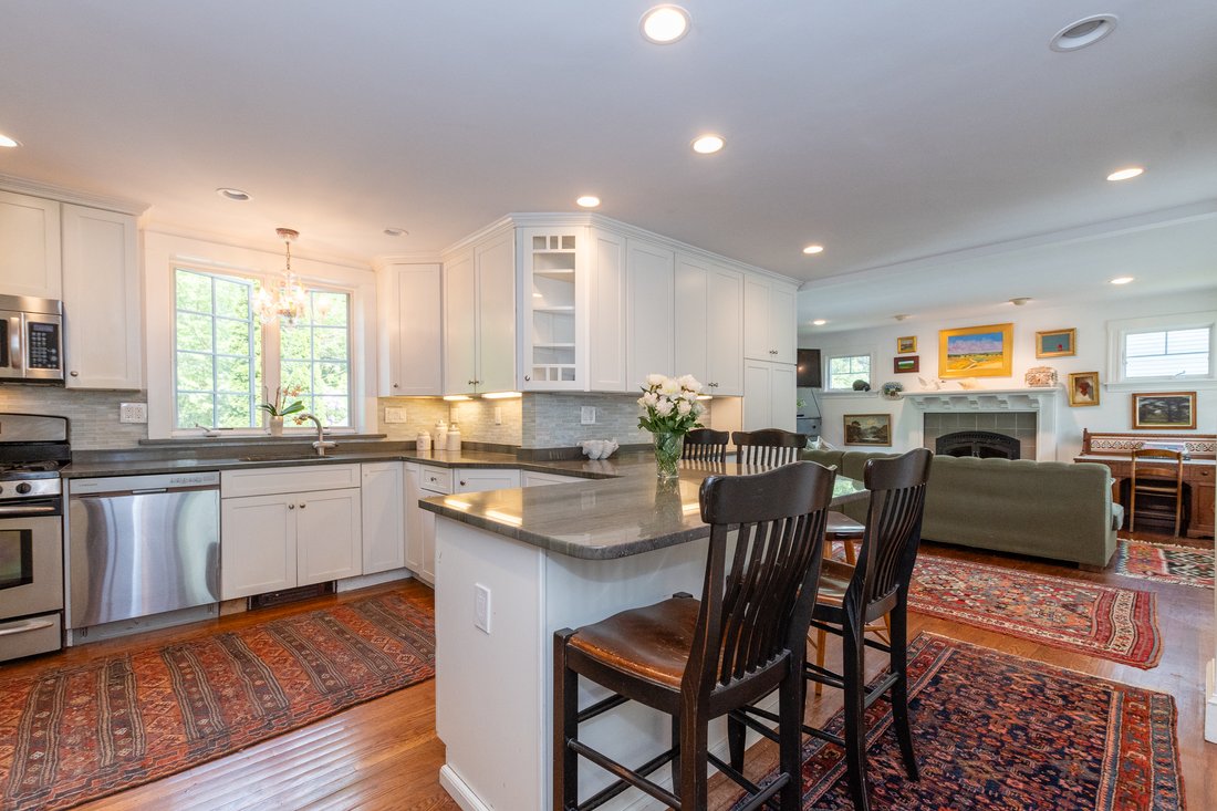 House in Wellesley, Massachusetts, United States 1 - 17619673