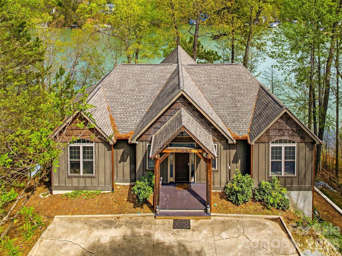 House in Lake Lure, North Carolina, United States 2 - 17619395