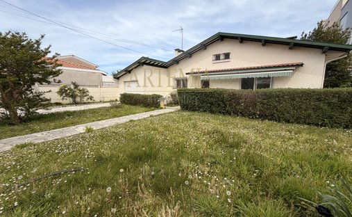 House in Aiguillon-Port, La Teste-de-Buch, France 1