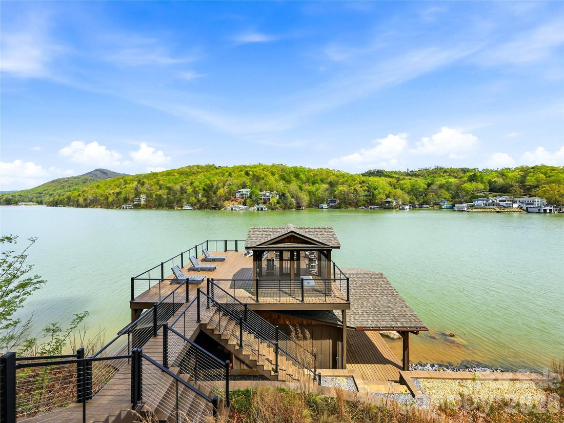 House in Lake Lure, North Carolina, United States 4 - 17619395