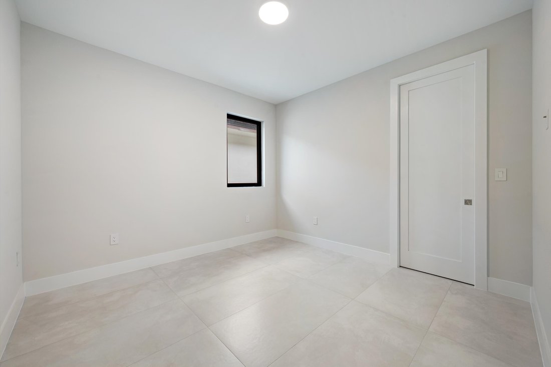 House in Miami, Florida, United States 4 - 17619678