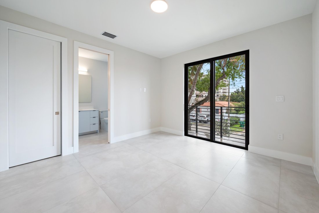 House in Miami, Florida, United States 3 - 17619678