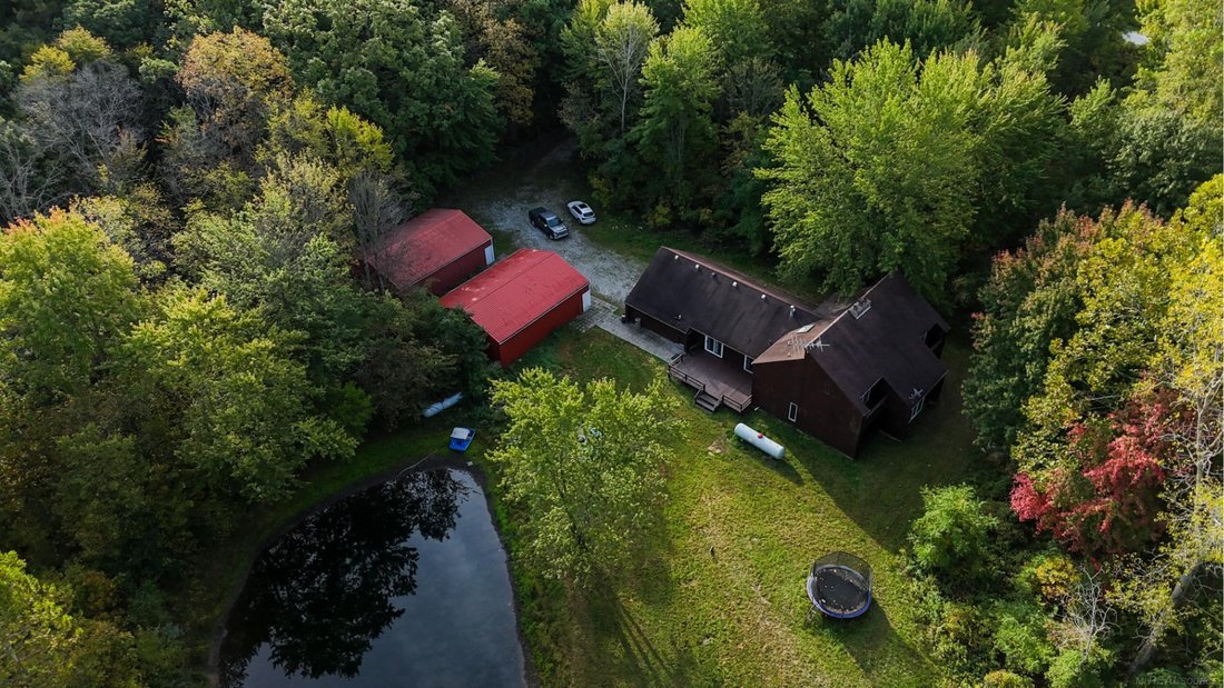 House in Columbus, Michigan, United States 1 - 17619541