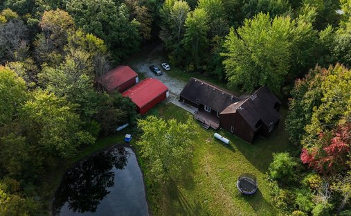 Casa a Columbus, Michigan, Stati Uniti 1