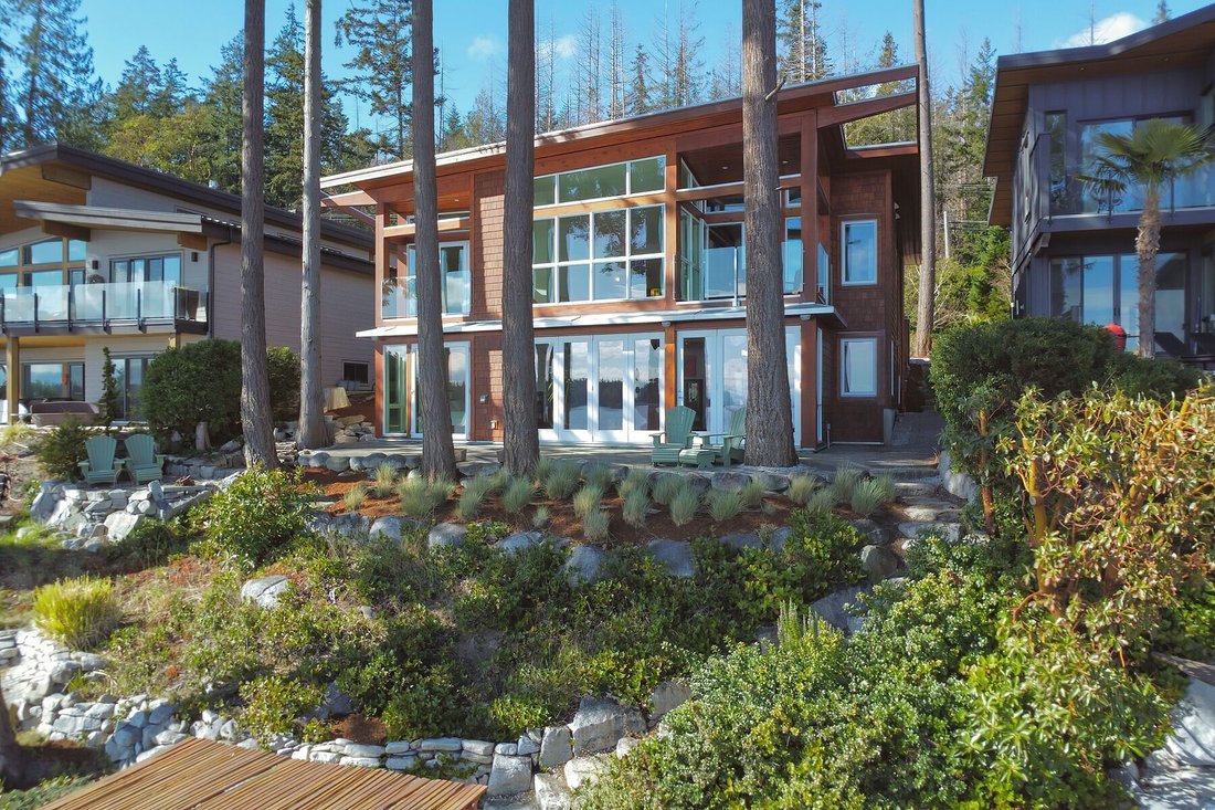 House in Sechelt, British Columbia, Canada 1 - 17622263