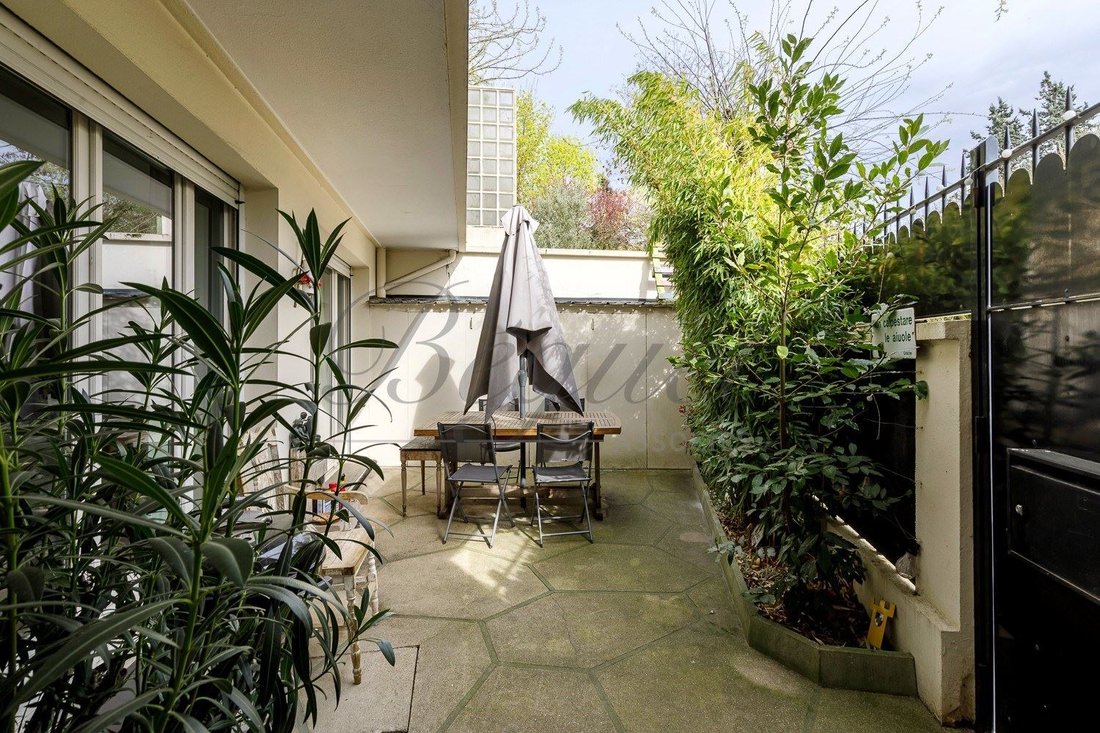 House in Marnes-la-Coquette, Ile-de-France, France 4 - 17622766