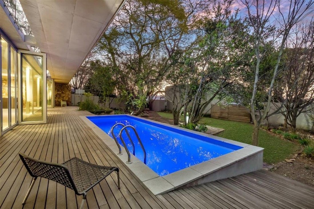House in Parkview, Forest Town, Gauteng 4 - 17622759