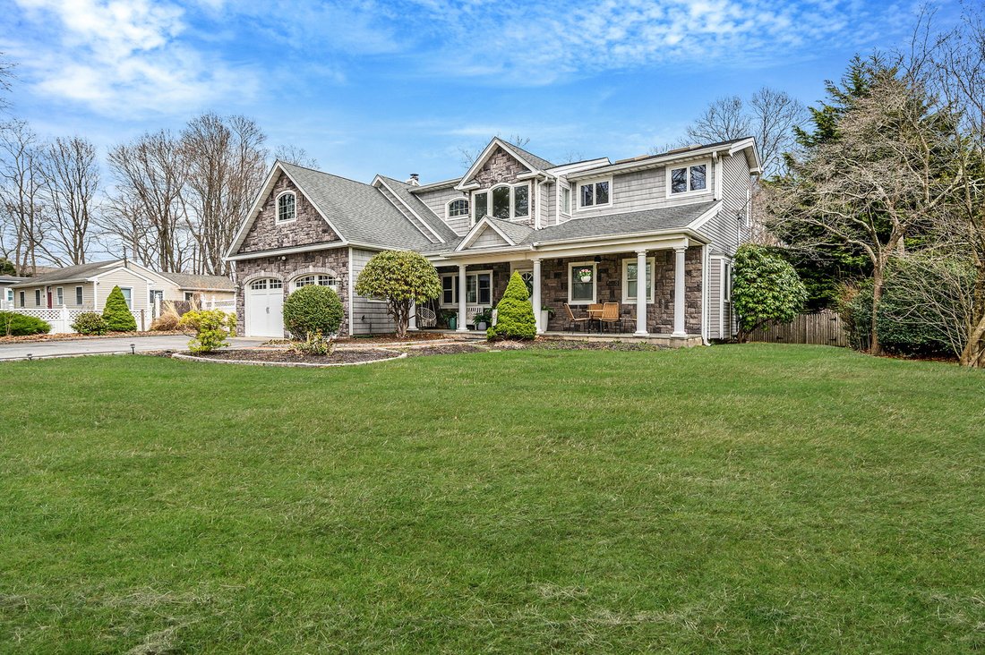 House in Mount Sinai, New York, United States 3 - 17619807