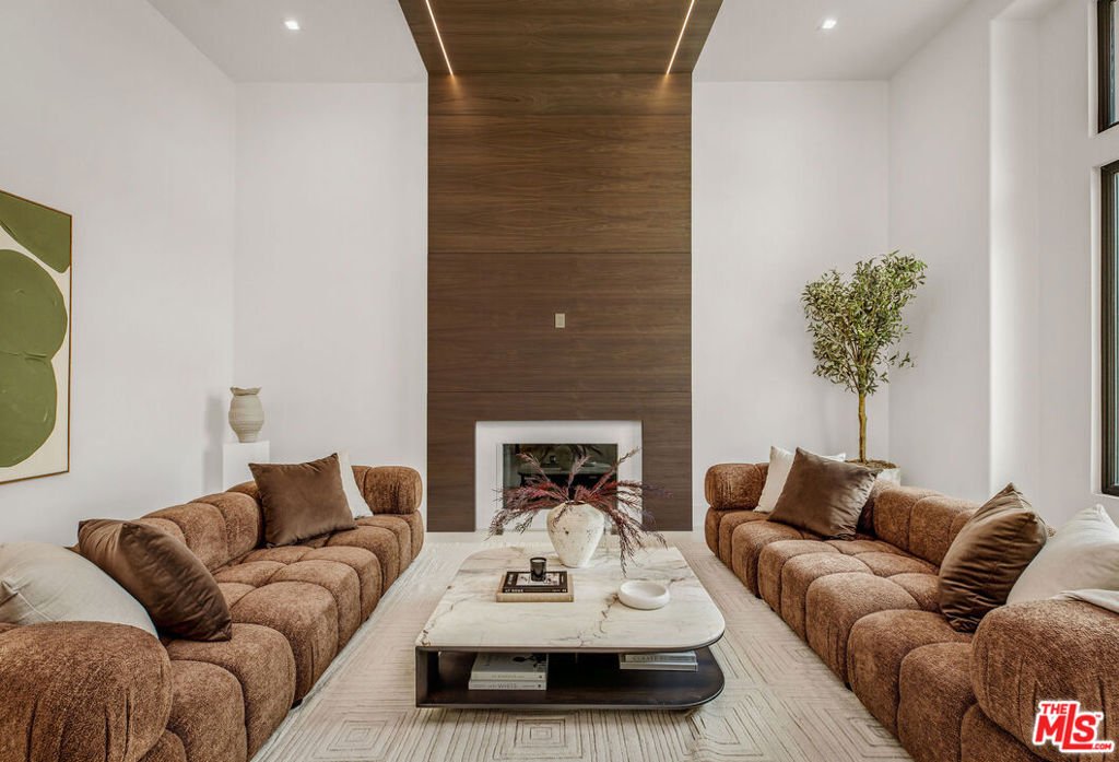 House in Hidden Hills, California, United States 5 - 17621053