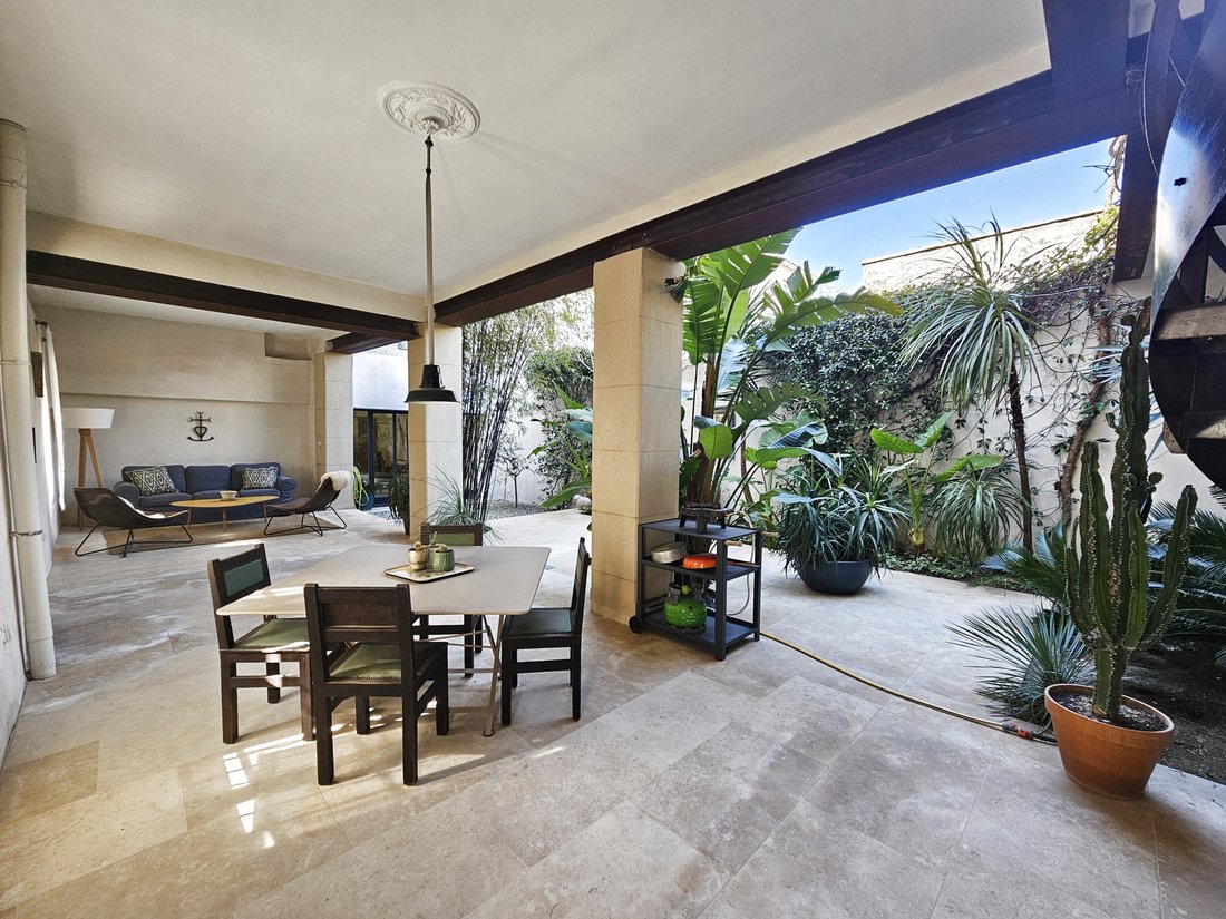 House in Centre Ville, Aigues-Mortes, France 4 - 17622295