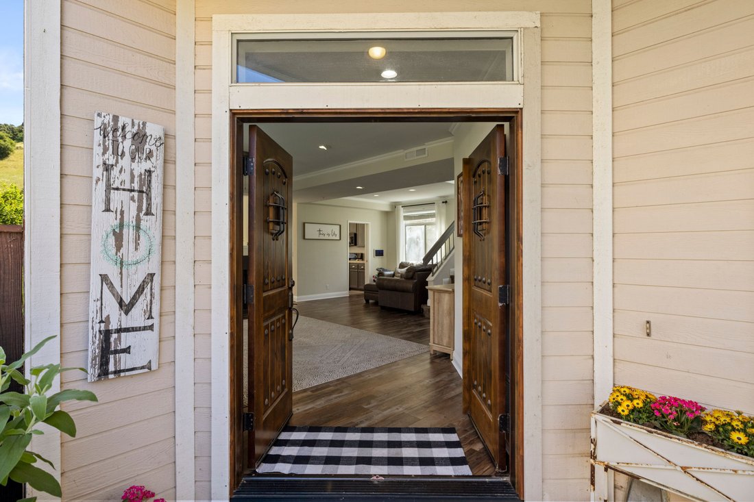 House in Salinas, California, United States 1 - 17619825