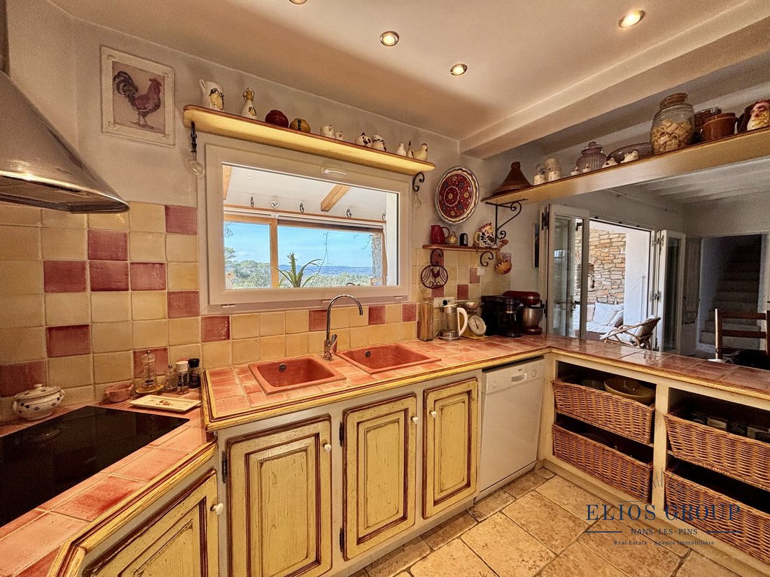 Country House in Carcès, Provence-Alpes-Côte d'Azur, France 5 - 17624524