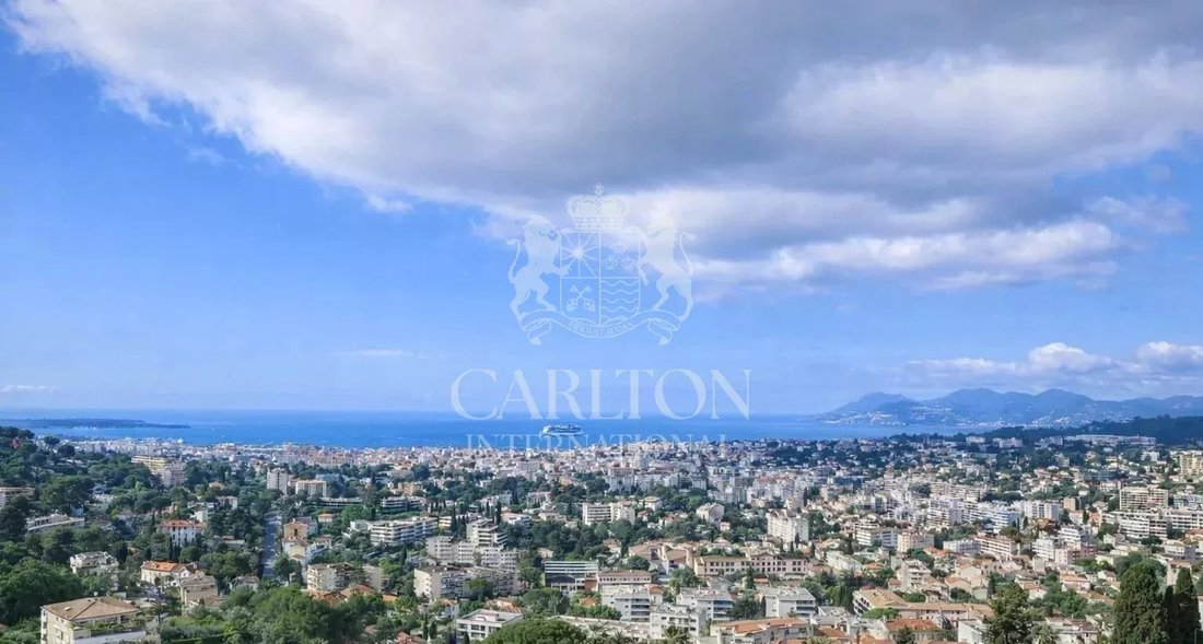 Apartment in Vieux Cannet, Le Cannet, France 1 - 14256691