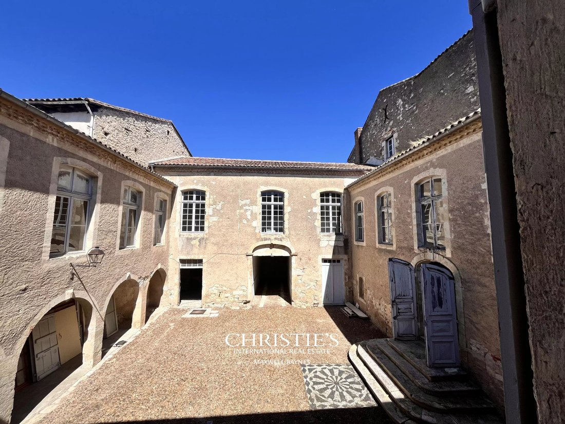 Estate in La Romieu, Occitania, France 1 - 17619942