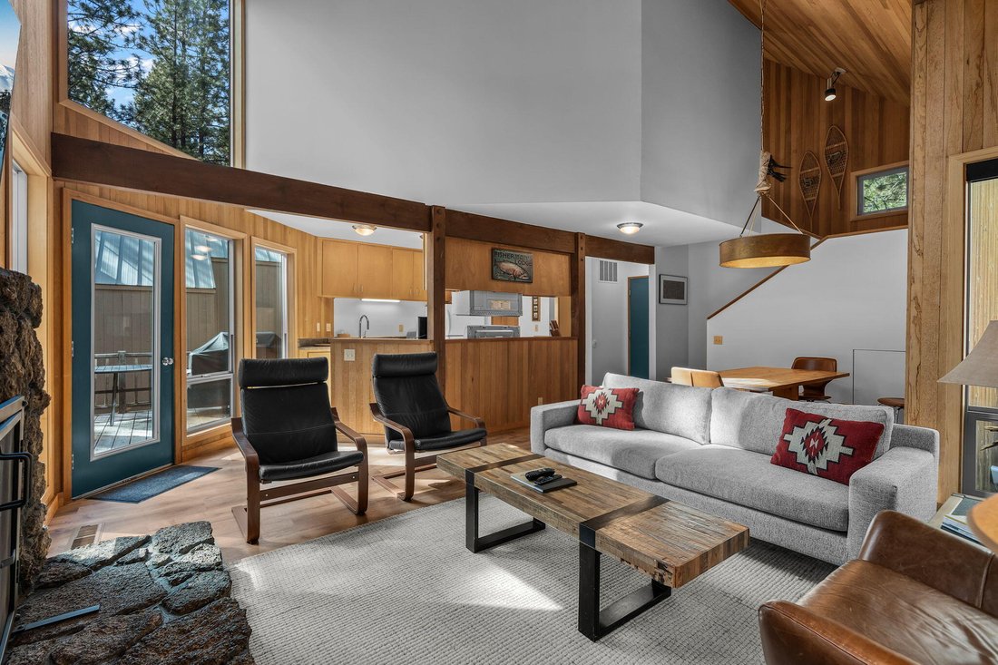 House in Black Butte Ranch, Oregon, United States 1 - 17620636