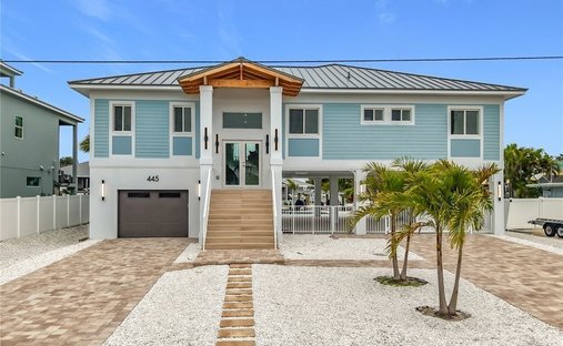 House in Fort Myers Beach, Florida, United States 1