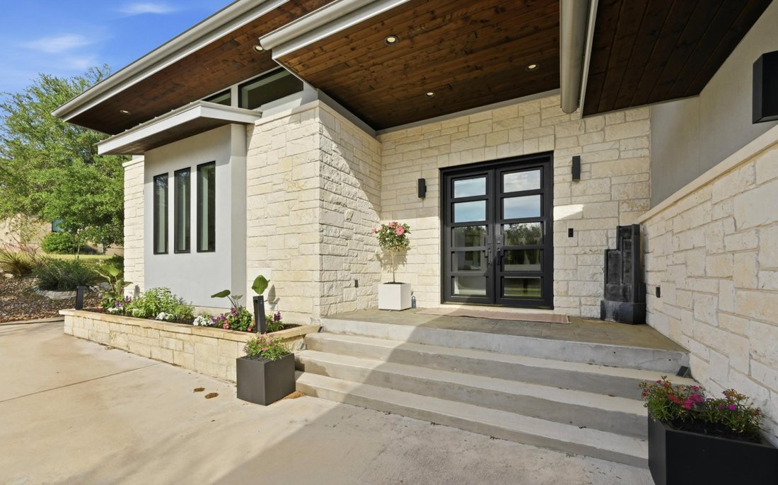 House in Spicewood, Texas, United States 4 - 17262792