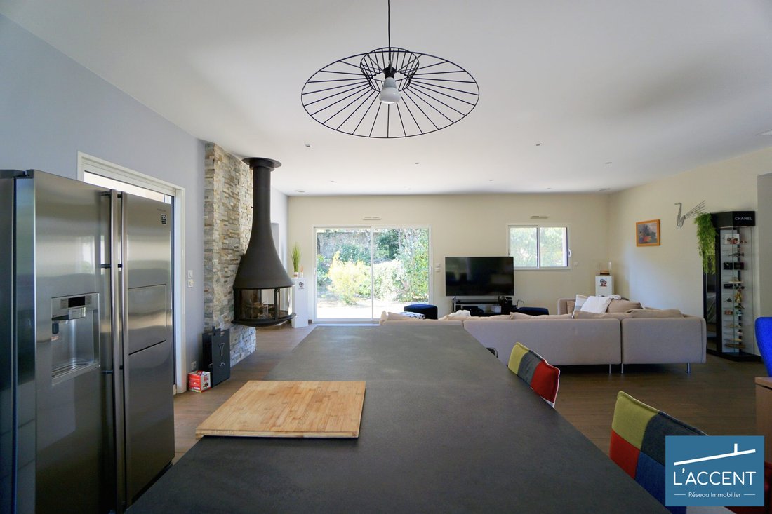 Villa in Alouette, Nimes, France 3 - 17256671
