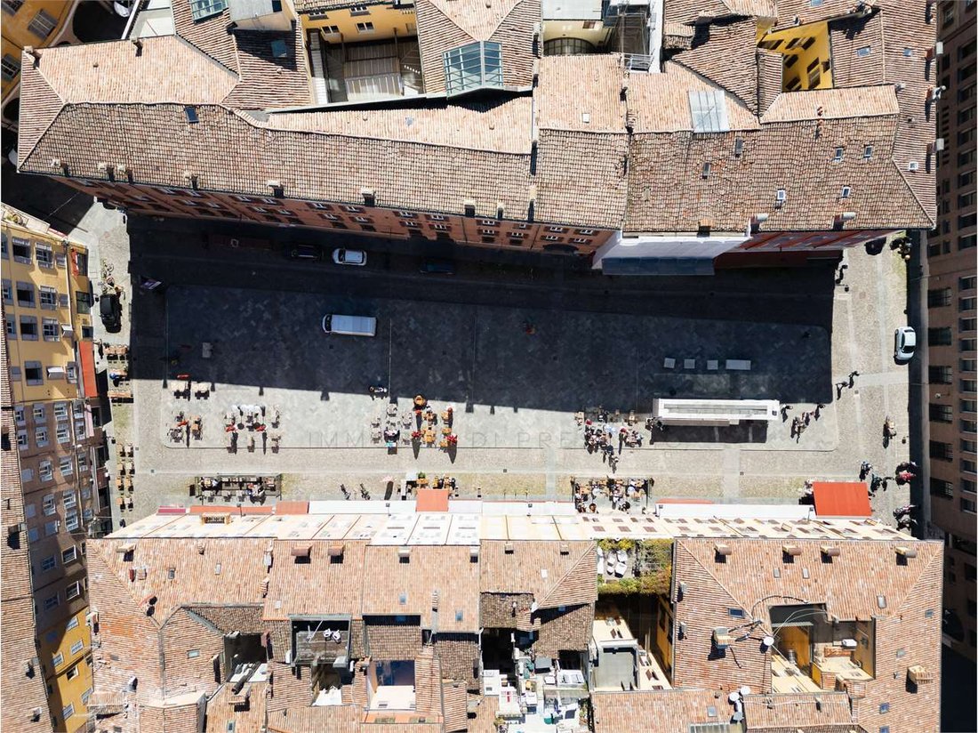 Apartment in Historic Center, Modena, Emilia-Romagna 5 - 17621235