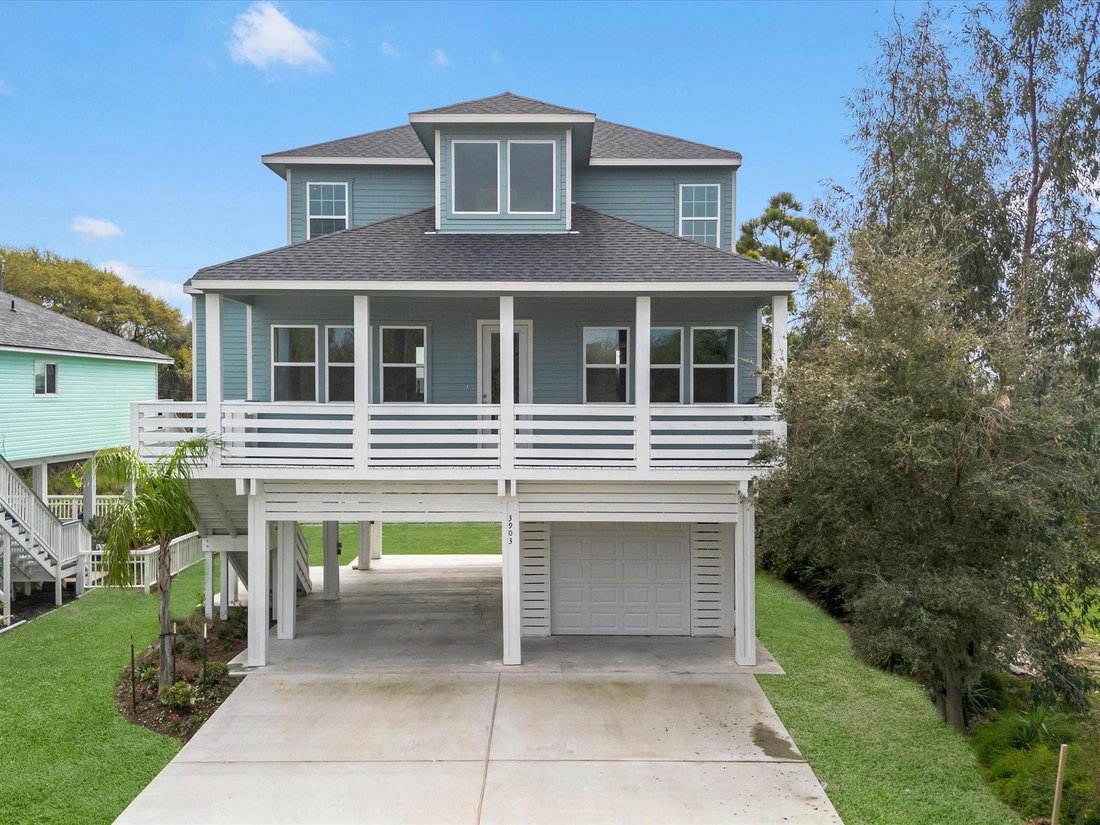 House in Galveston, Texas, United States 2 - 17621938