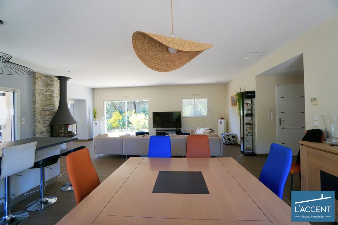 Villa in Alouette, Nimes, France 4 - 17256671