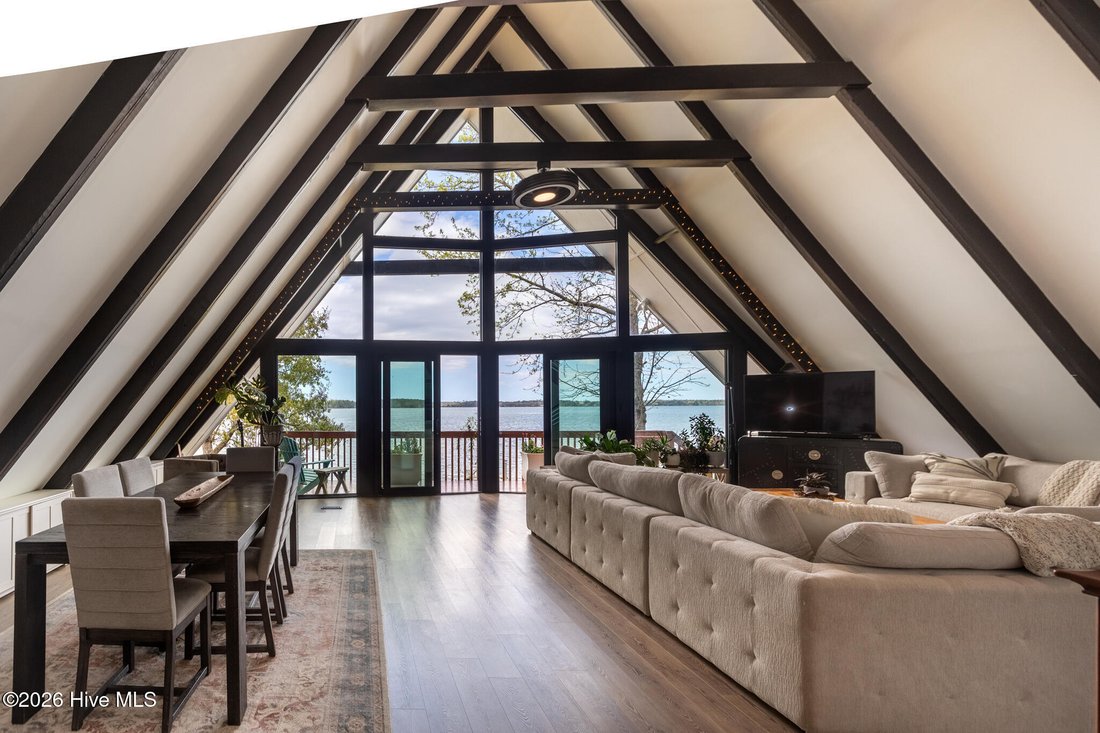House in North Topsail Beach, North Carolina, United States 1 - 17621013