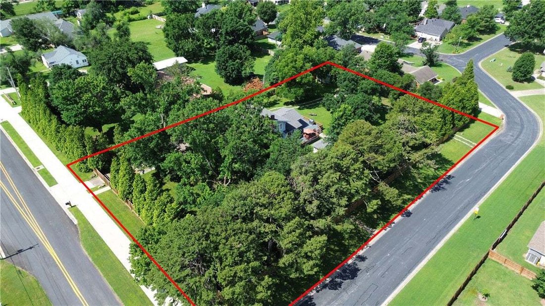 House in Cave Springs, Arkansas, United States 3 - 17620196
