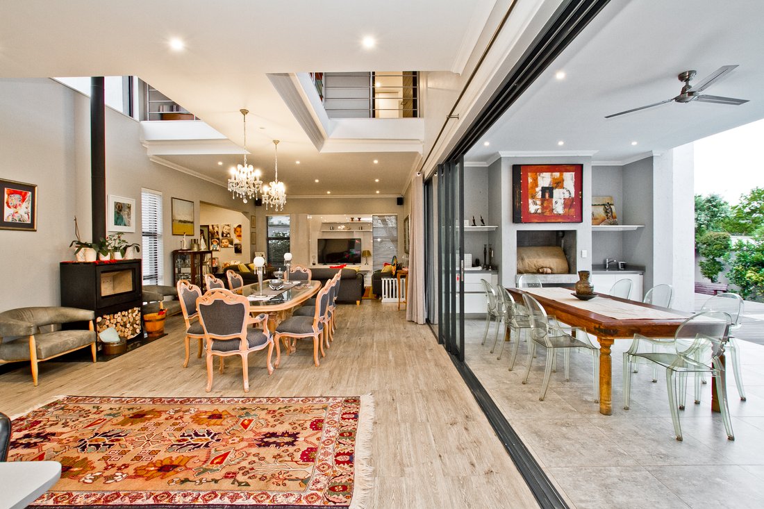 House in Sandton, Gauteng, South Africa 2 - 17624263