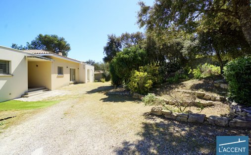 Villa in Alouette, Nimes, France 1