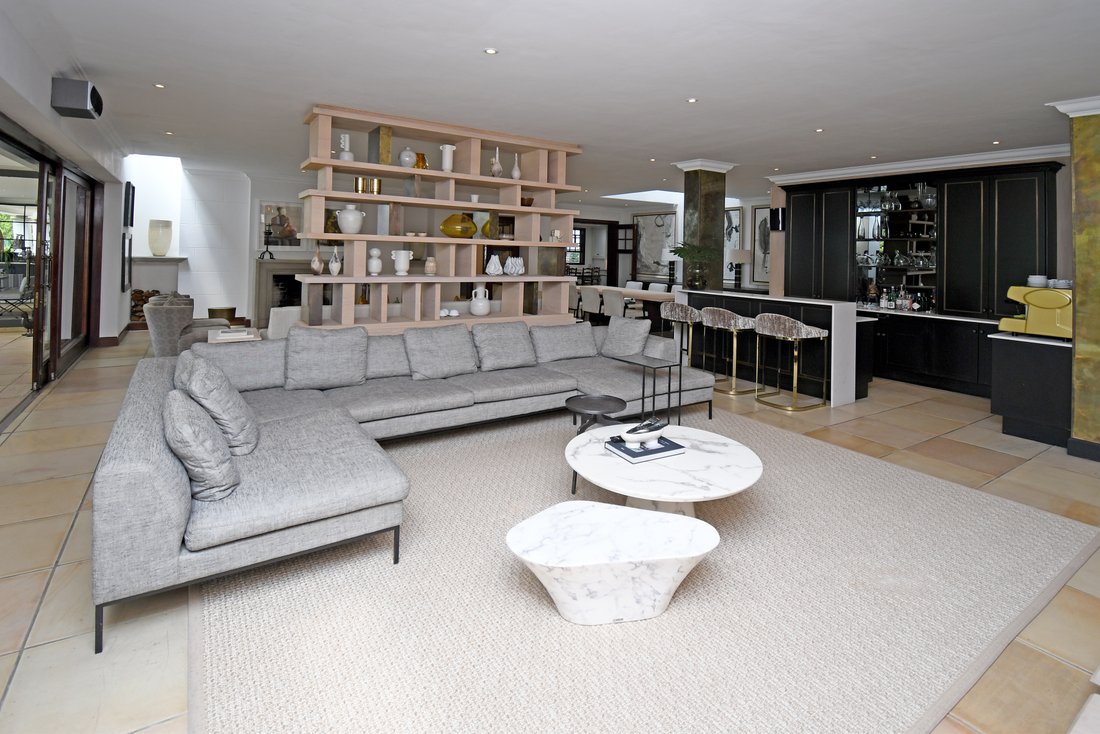 House in Houghton Estate, Gauteng, South Africa 3 - 17624407