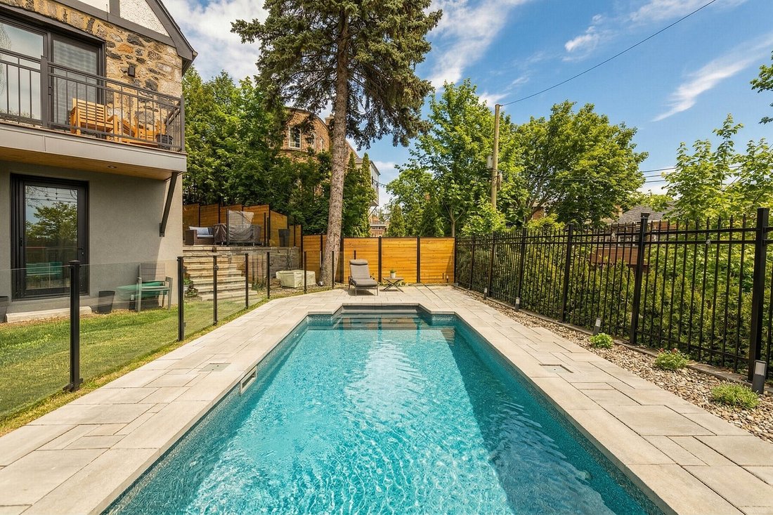 House in Westmount, Quebec, Canada 2 - 17622270