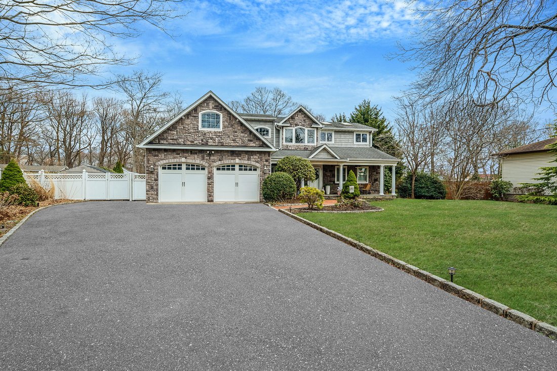 House in Mount Sinai, New York, United States 2 - 17619807