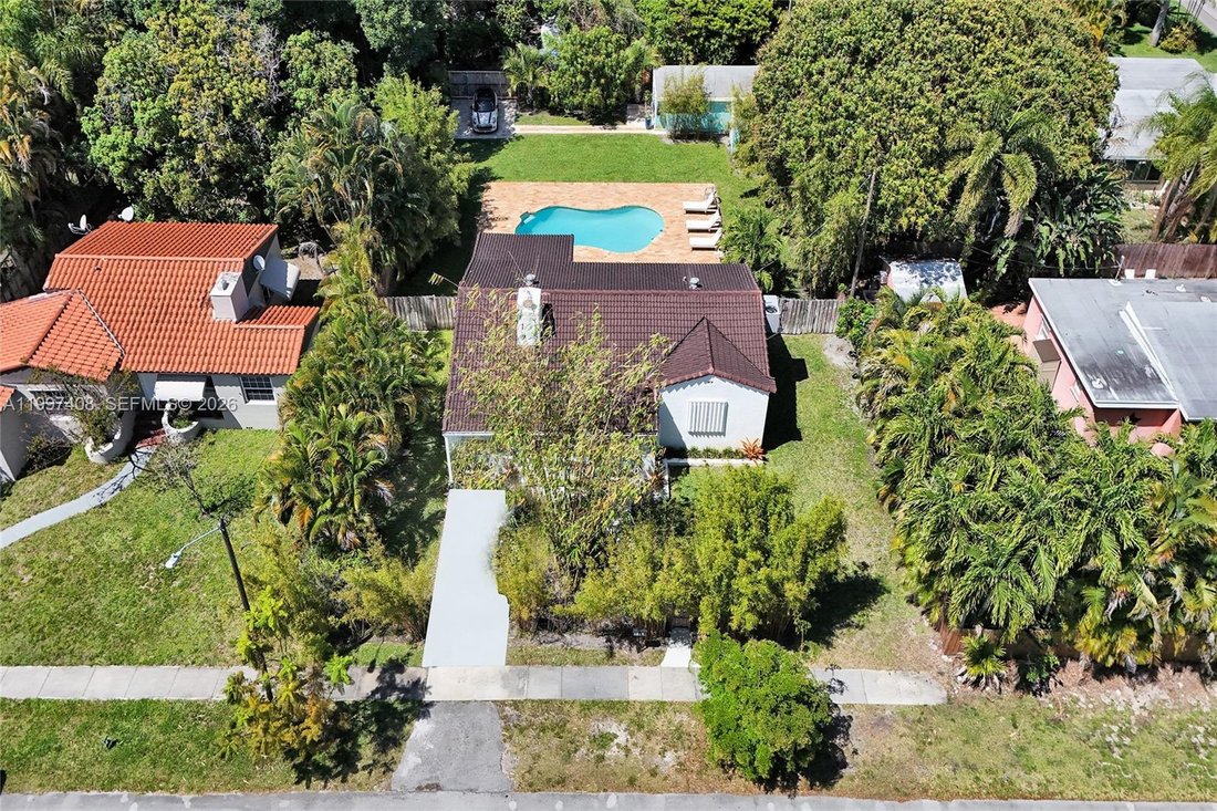 House in Hollywood, Florida, United States 3 - 17621396
