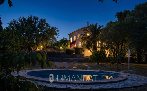 Villa in Mougins, Provence-Alpes-Côte d'Azur, France 1