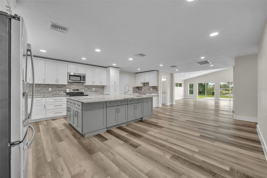 House in Oviedo, Florida, United States 3 - 17187034