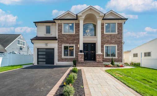 House in Hicksville, New York, United States 1