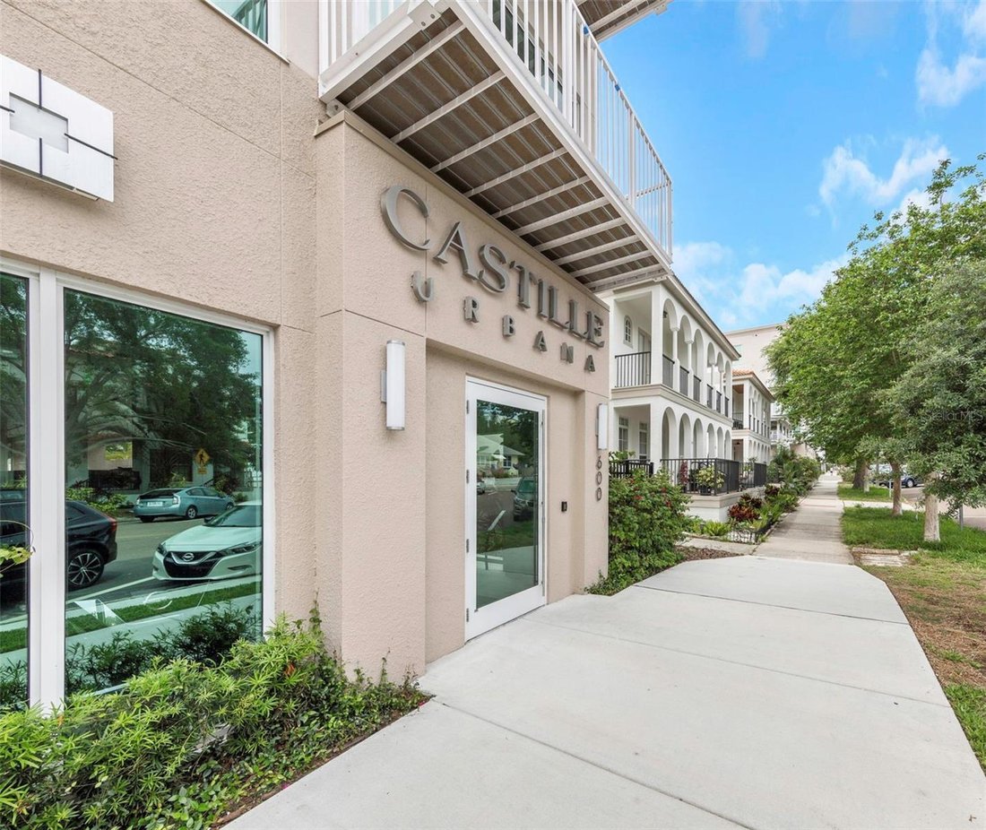 Condo in St. Petersburg, Florida, United States 3 - 17621838