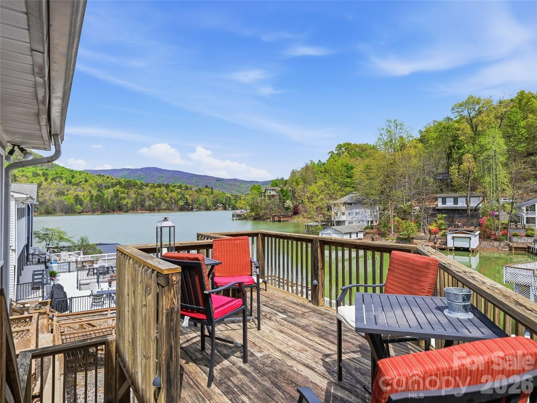House in Lake Lure, North Carolina, United States 1 - 17621139