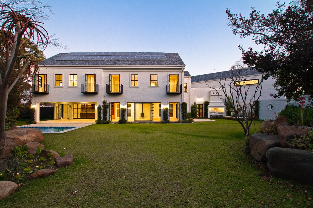 House in Benmore Gardens, Gauteng, South Africa 4 - 17624440