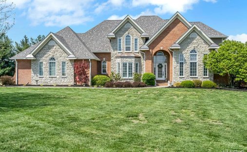 House in Columbia, Illinois, United States 1
