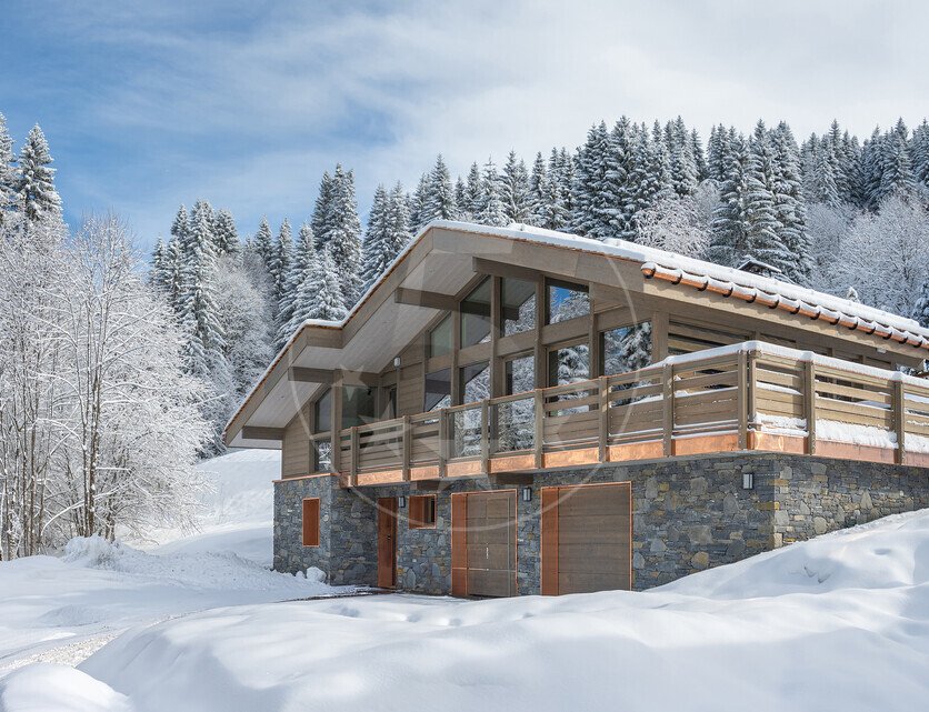 Chalet in Les Gets, Auvergne-Rhône-Alpes, France 1 - 17622296