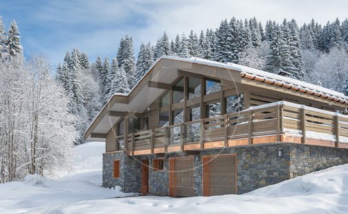 Chalet in Les Gets, Auvergne-Rhône-Alpes, France 1