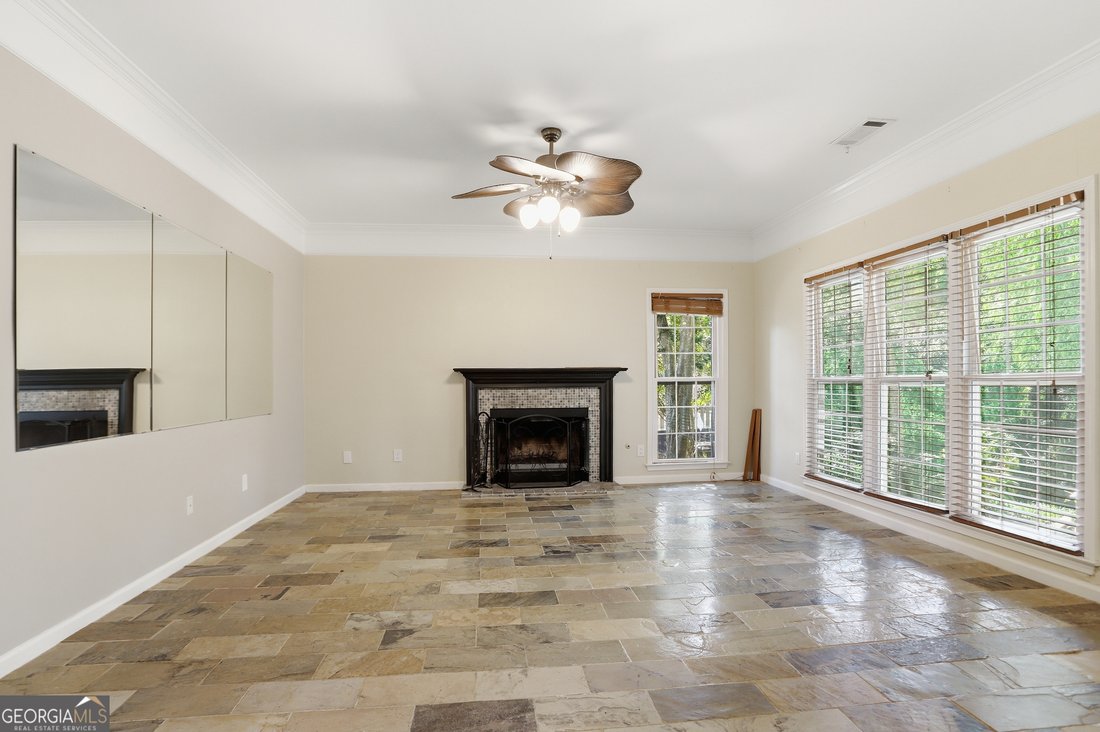 House in Suwanee, Georgia, United States 3 - 17622075
